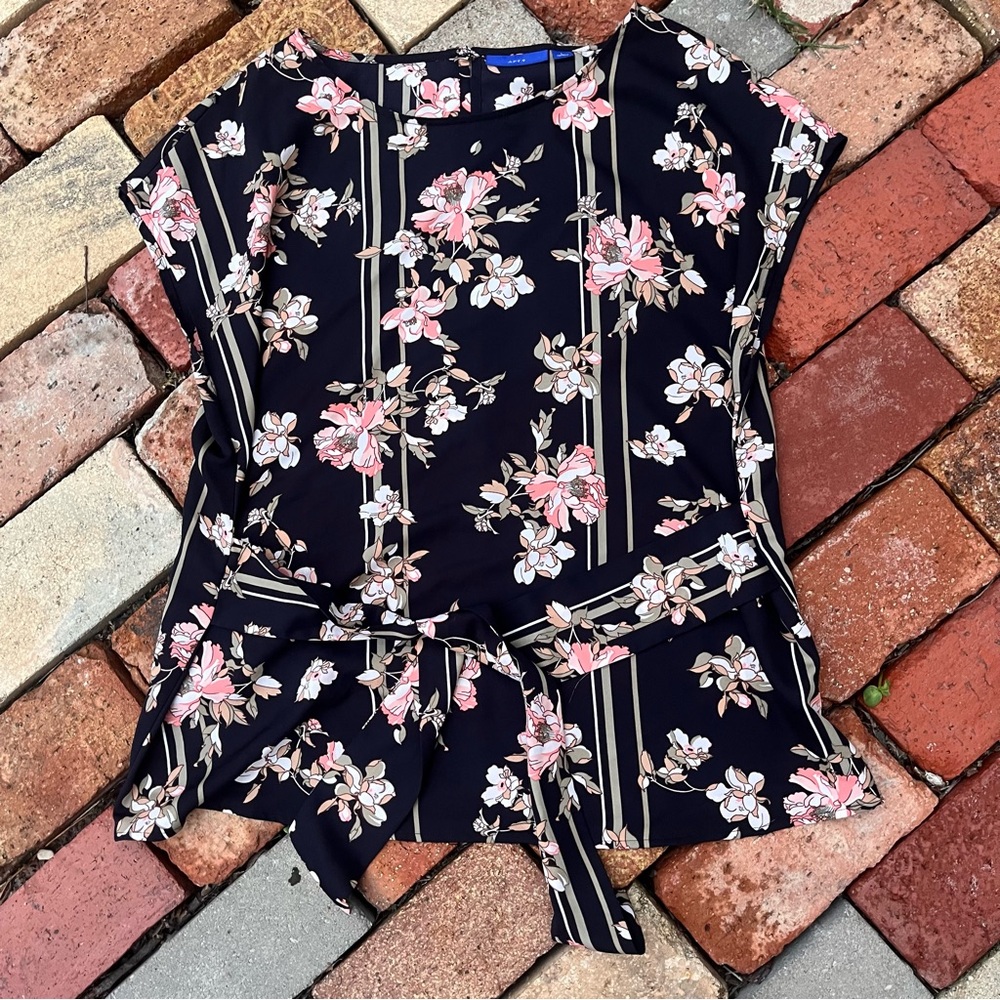 Apt. 9 Black and Pink Floral Blouse